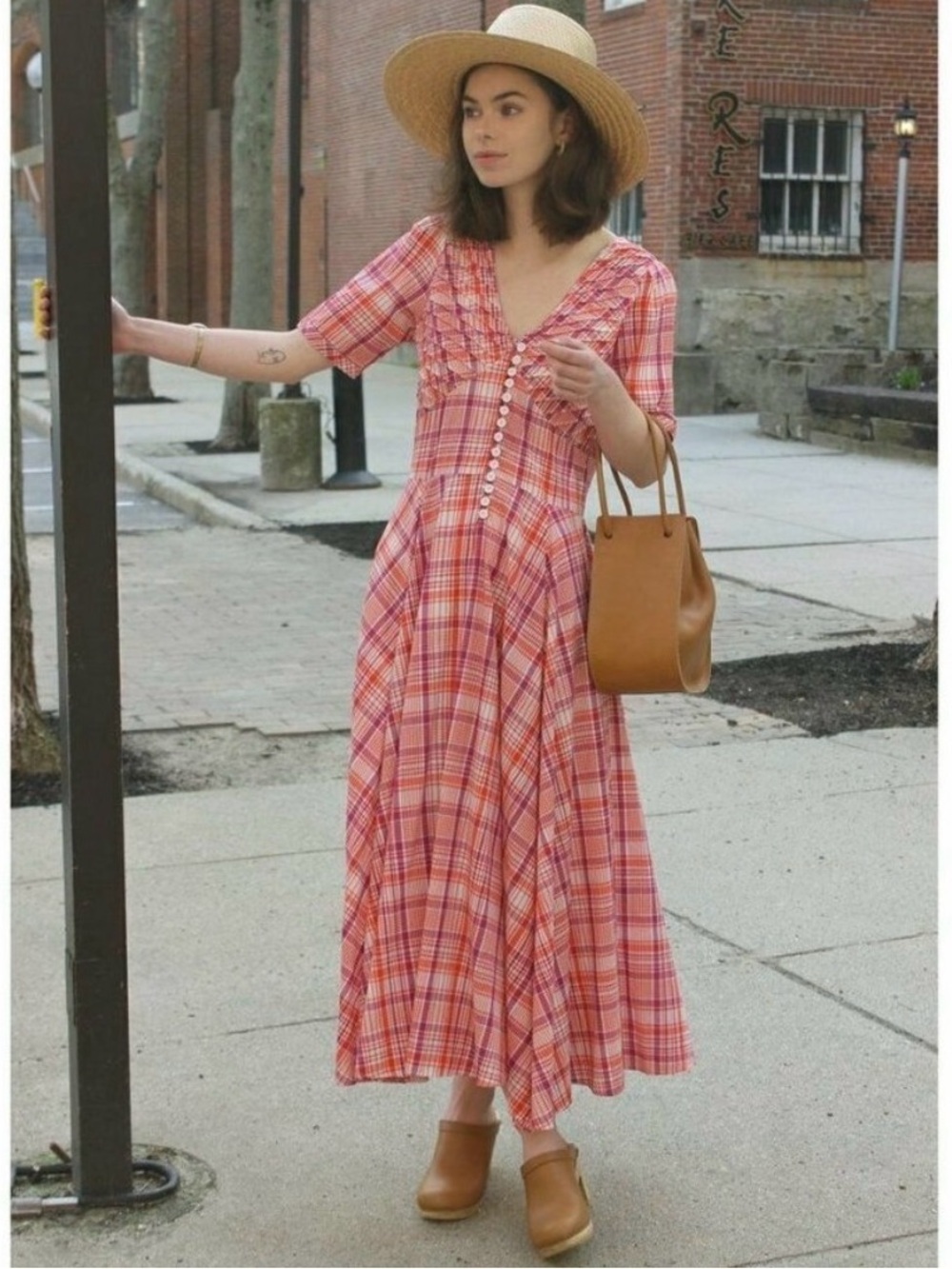 No. 6 Paola Circle Midi Dress in Red and Purple Plaid Short Sleeve 2 M